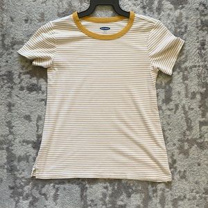 Old navy tee